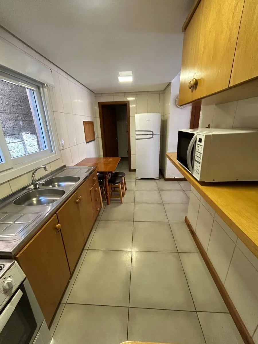 Imagem Casa em Canela no bairro Vila Maggi de 4 dormitórios