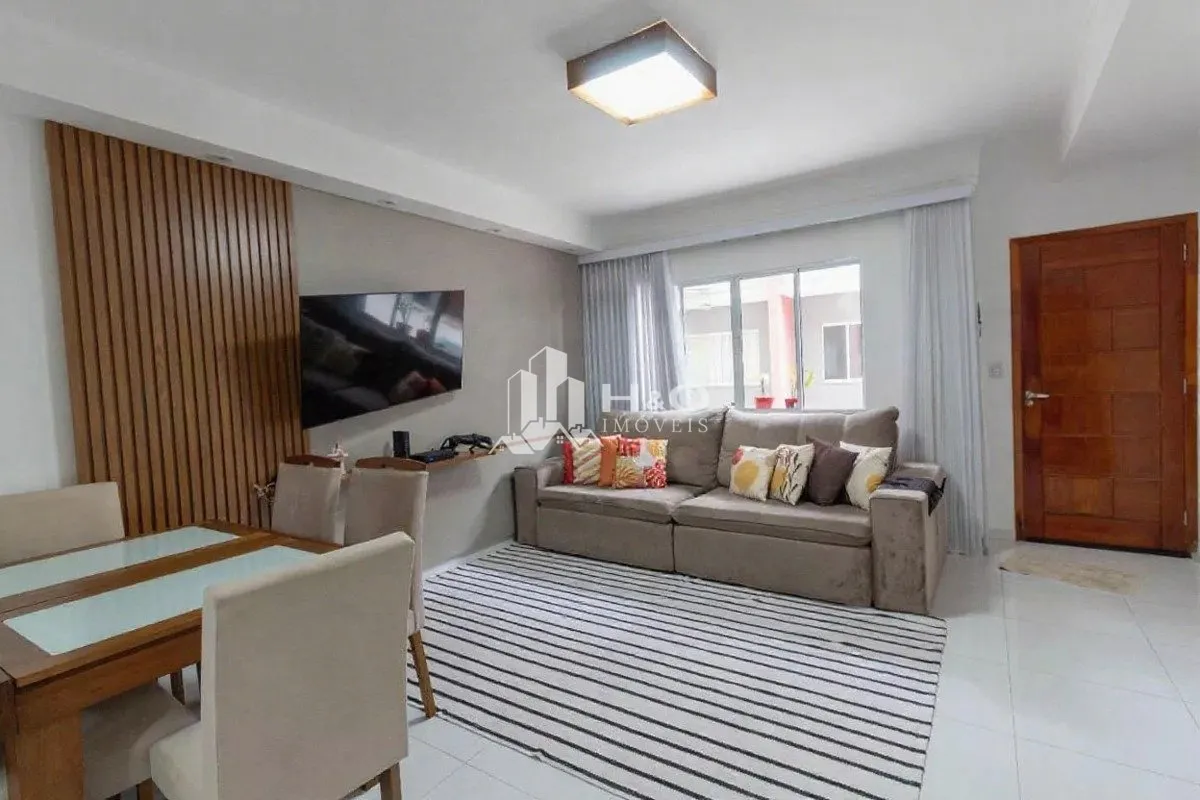 Foto do imóvel Sobrado em condomínio à venda na Vila Granada - 150 m² | 3 dormitórios | 1 suíte | 3 vagas