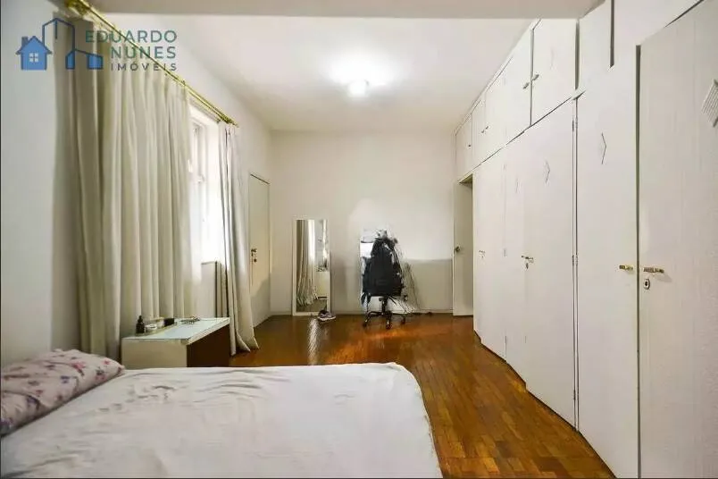 Imagem Apartamento com 3 quartos,1 suíte, 02 vagas no Centro!!!!!!