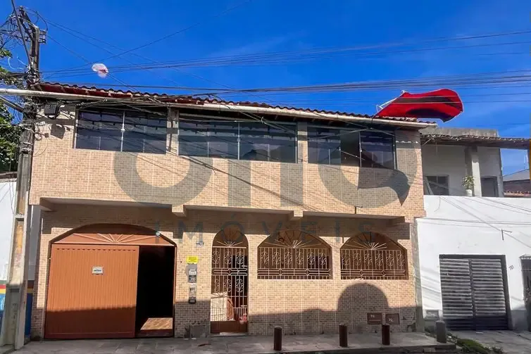Imagem Sobrado com 5 quartos e 1 suíte para venda em Casa Nova, Porto Seguro