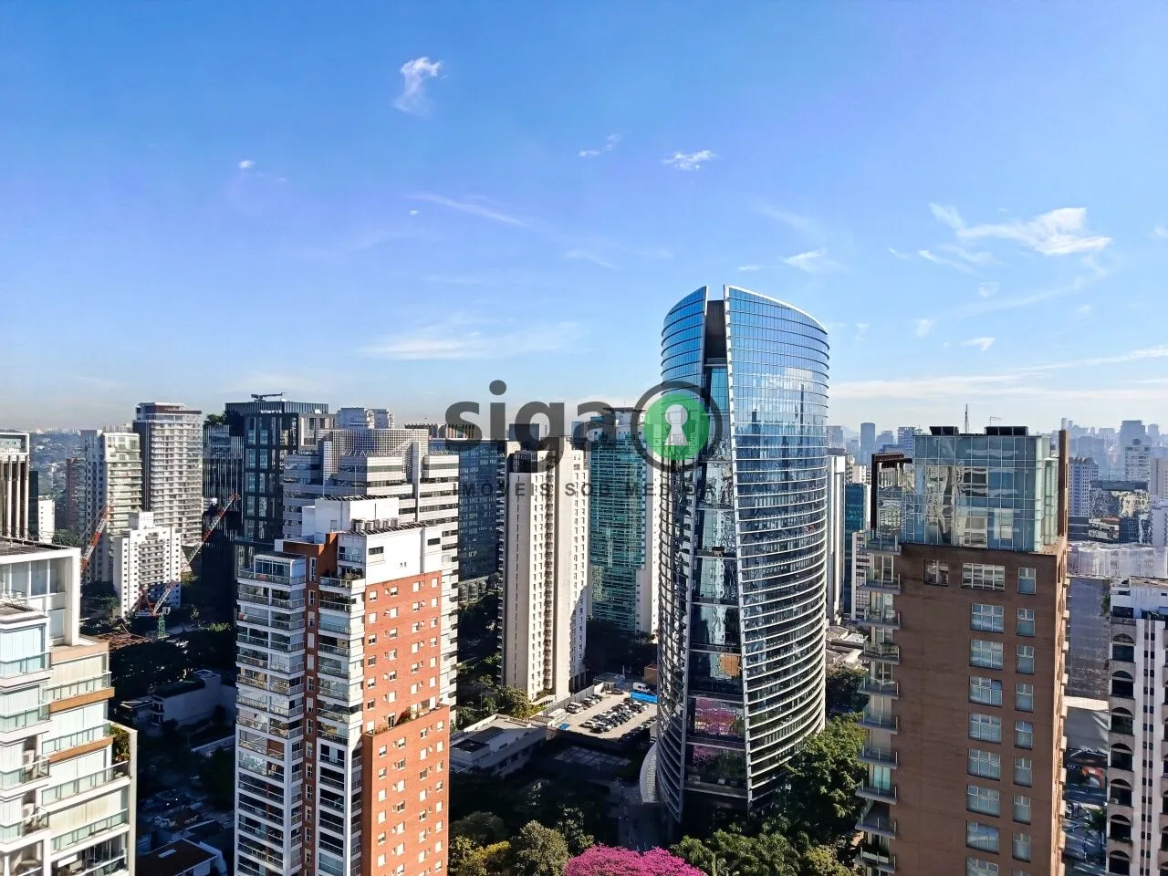 Imagem Apartamento 191 m² Itaim Bibi