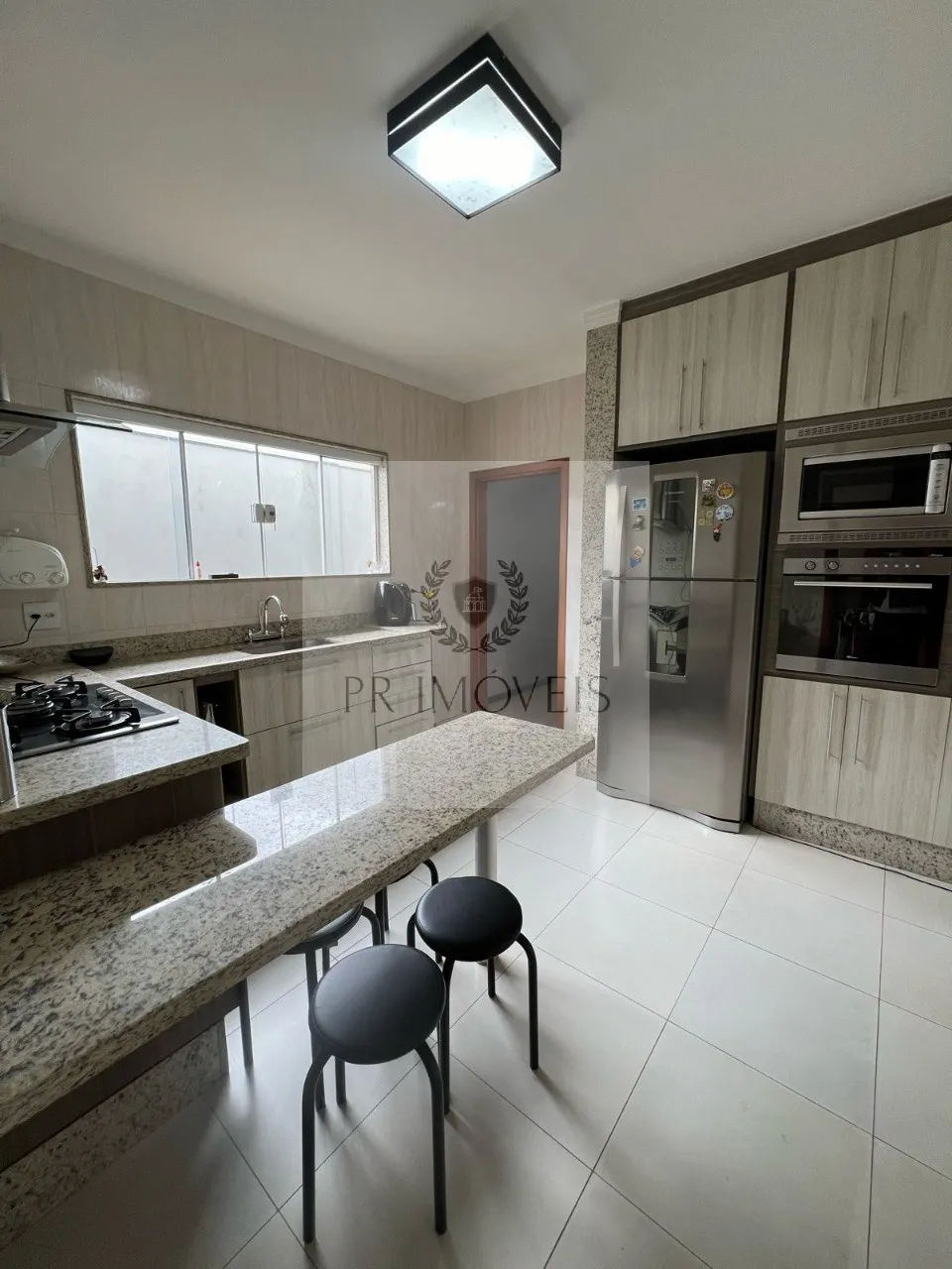 Foto do imóvel Imóvel de 3 quartos com suíte e 291m² no Jardim Nova Araraquara: a casa dos seus sonhos!