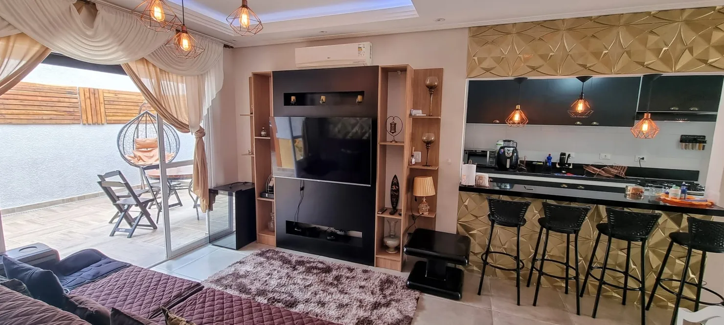 Imagem Casa Térrea à Venda no Condomínio Reserva Anauá: 3 Quartos, Suíte, 4 Vagas, Jacuzzi e Área Gourmet