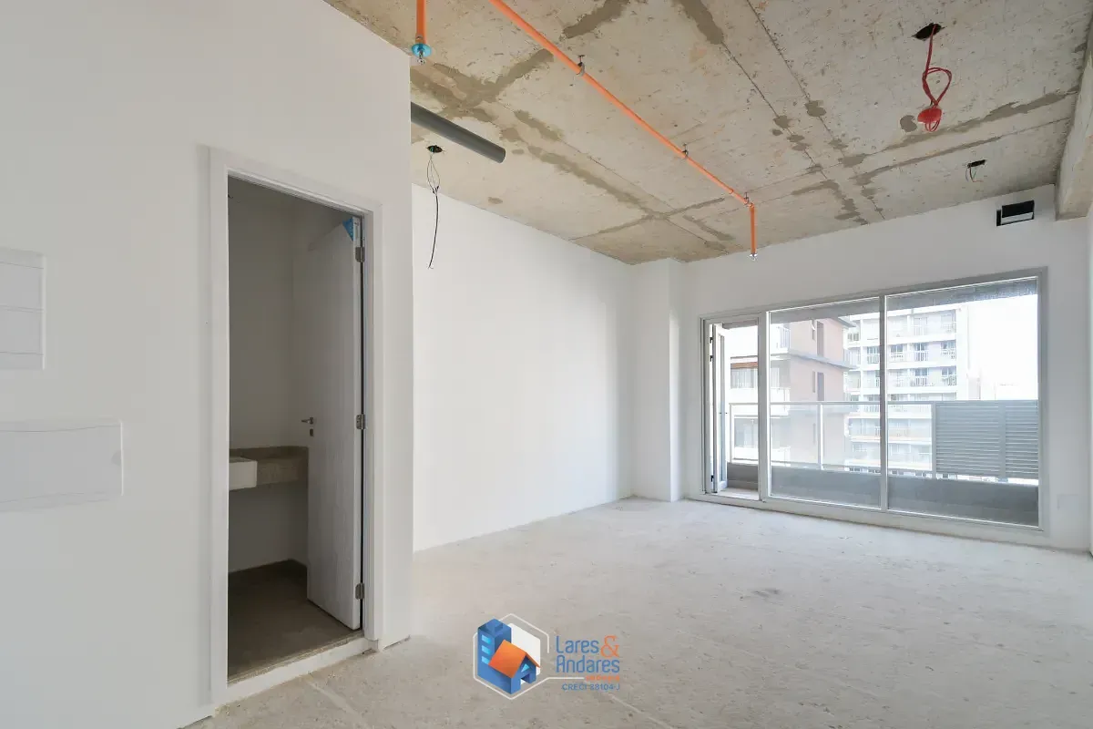 Foto do imóvel Conjunto comercial para venda em Cerqueira César, 36m² em Rua Cristiano Viana