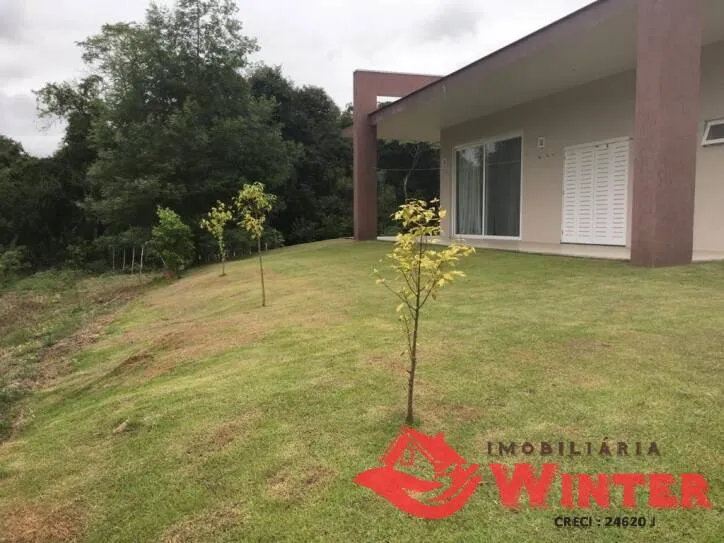 Imagem Linda casa de 282,00m² em amplo terreno no bairro Vila Rica, Feliz.