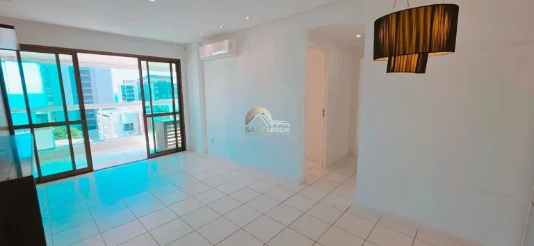 Imagem Vendo apartamento andar alto, 70m², 2 quartos com 1 suíte, varanda com fechamento Reiki e vista mar