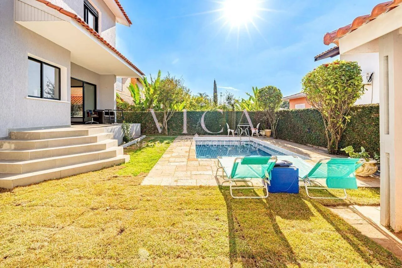 Imagem Casa com 317m² - 5 dormitórios a venda por R$ 2.548.000 - Alphaville/SP