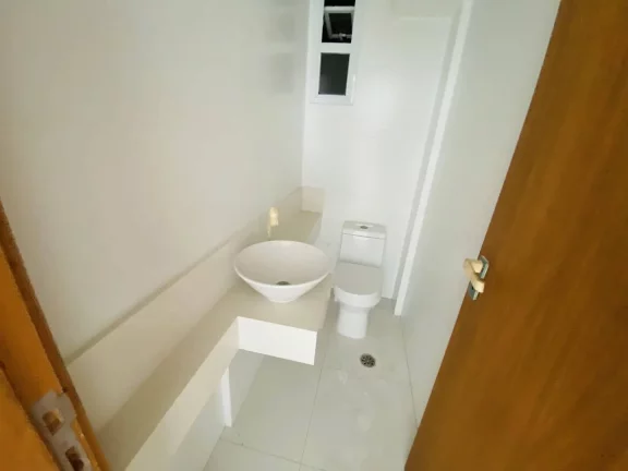 Imagem Apartamento no canto do Forte 4 dormitórios vista mar