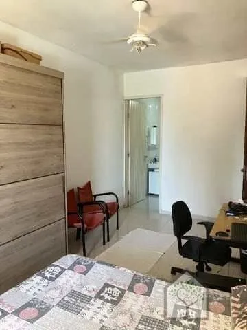 Imagem Casa 4 Quartos com 3 Suítes e Piscina em Coqueiros, Florianópolis