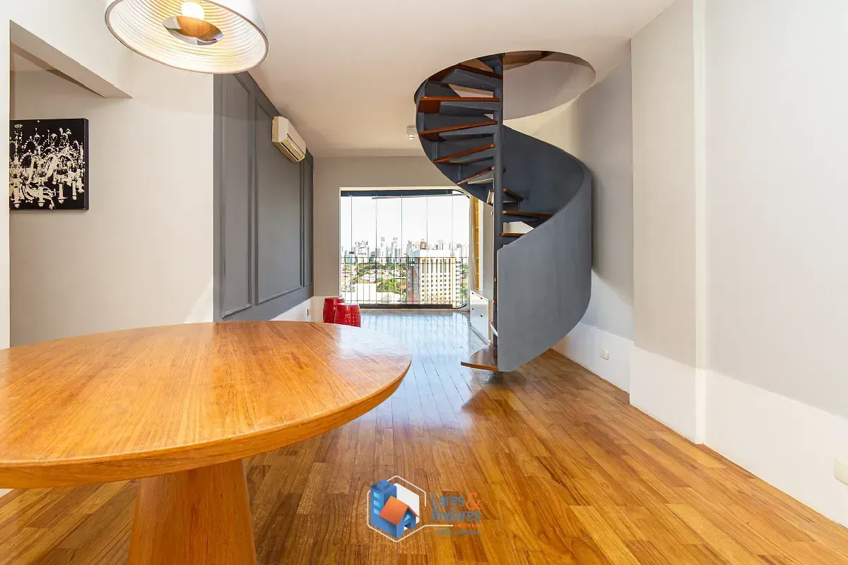 Foto do imóvel Cobertura para venda em Moema com 2 quartos, sendo 1 suíte, 183m² em Avenida Miruna