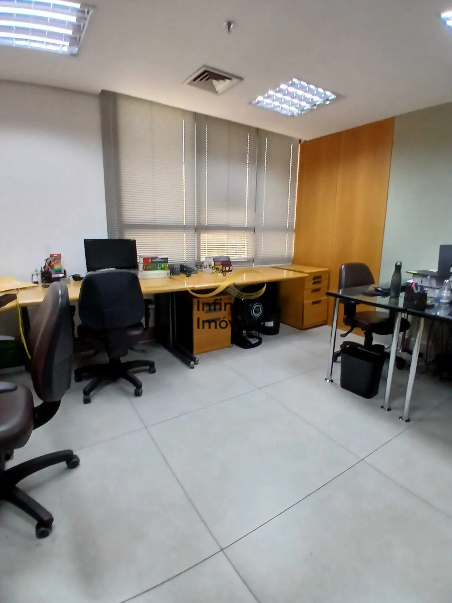 Imagem Sala comercial à venda no bairro Savassi - Belo Horizonte/MG