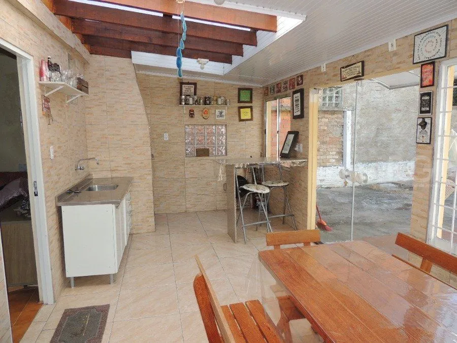 Imagem Sobrado para Venda - 280m², 3 dormitórios, 2 vagas - Alegria