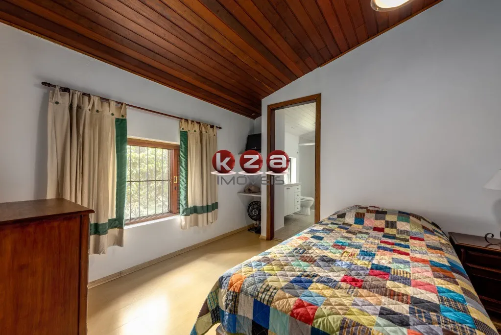 Imagem Luxuosa mansão à venda em condomínio exclusivo de Itu-SP: 5 quartos, 5 suítes, 3 salas, 7 banheiros, 5 vagas, 624m².