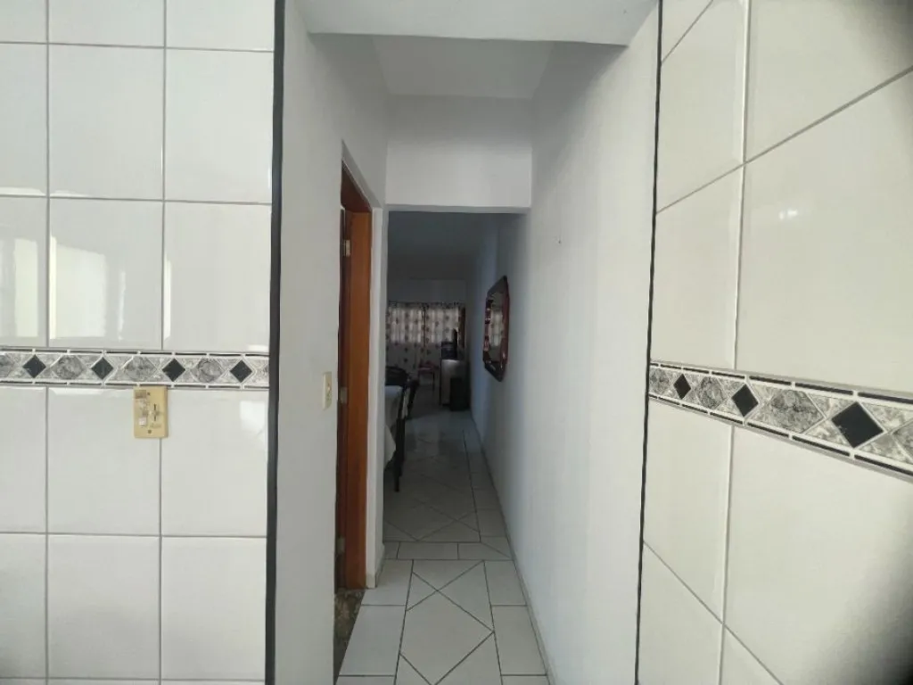 Imagem CASA COM 179,00 m² - GUILHERMINA - PRAIA GRANDE SP