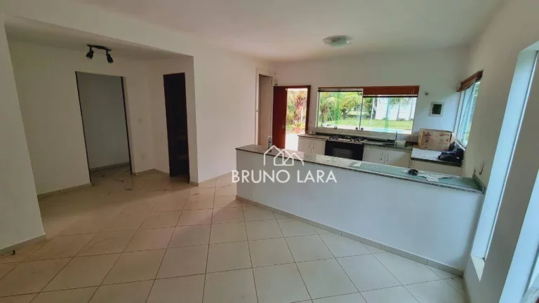 Imagem Casa com 3 dormitórios à venda, 148 m² por R$ 850.000,00 - Condomínio Serra Verde - Igarapé/MG