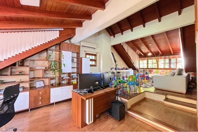 Imagem Casa em Condomínio para venda no bairro Pedra Redonda em Porto Alegre