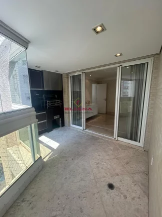 Imagem Apartamento de luxo com 4 quartos, 366m², para locação em São Paulo, Alto da Lapa