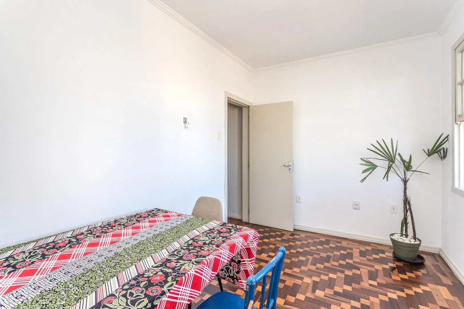 Imagem Apartamento no bairro Petrópolis de 3 dormitórios REFORMADO