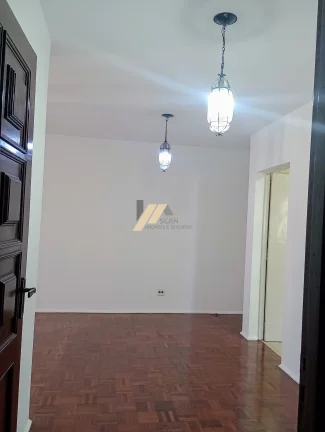 Imagem Apartamento à venda com 3 quartos no Cambuí, em Campinas-SP.