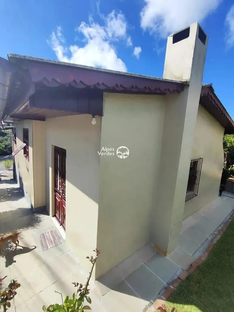 Imagem Vende-se casa 3 dormitorios 5 minutos da Catedral de Pedra