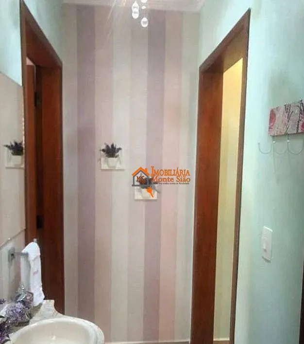 Imagem Sobrado com 4 dormitórios à venda, 200 m² por R$ 950.000 - Jardim Paraventi - Guarulhos/SP