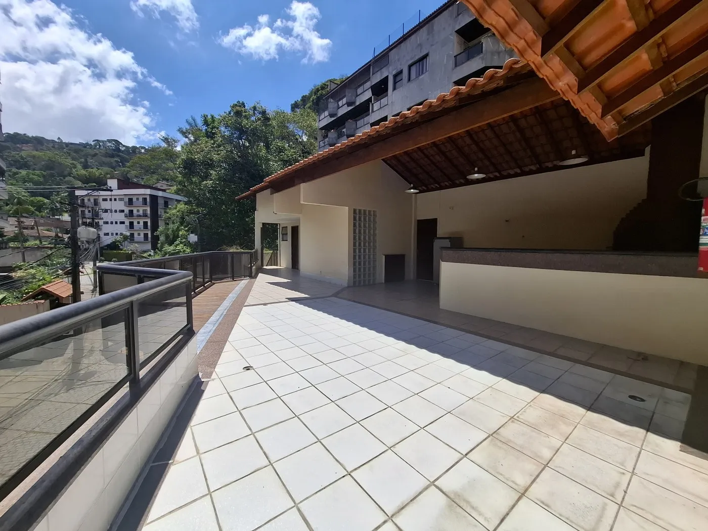 Imagem Apartamento para Venda em Teresópolis / RJ no bairro Agriões