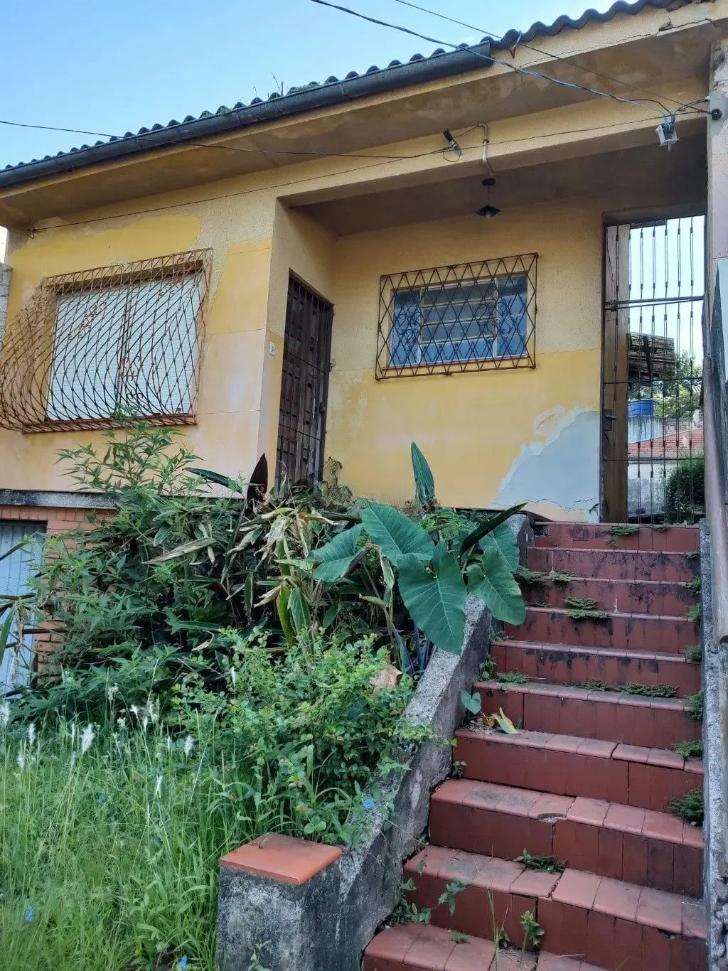 Imagem Casa com 3 dormitórios no bairro Petrópolis