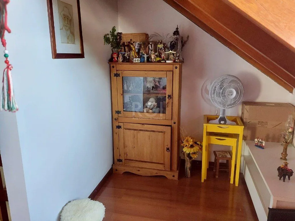 Imagem Casa Condominio para Venda - 234m², 3 dormitórios, sendo 1 suites, 2 vagas