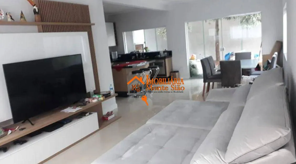 Imagem Sobrado com 3 dormitórios à venda, 175 m² por R$ 850.000 - Parque Industrial Cumbica - Guarulhos/SP