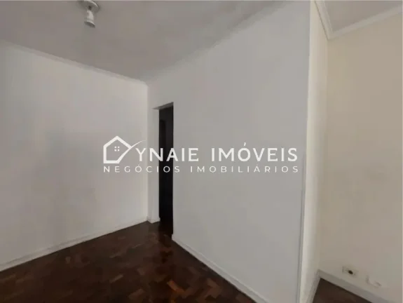 Imagem Imperdível oportunidade: Casa comercial à venda em Pinheiros, São Paulo-SP, com 4 quartos, 3 salas, 3 banheiros e 2 vagas de garagem!