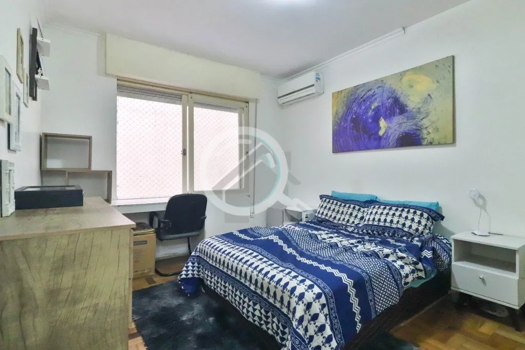 Imagem Apartamento com duas suítes e lavabo, cozinha montada com moves planejados de alto padrão, vaga de...