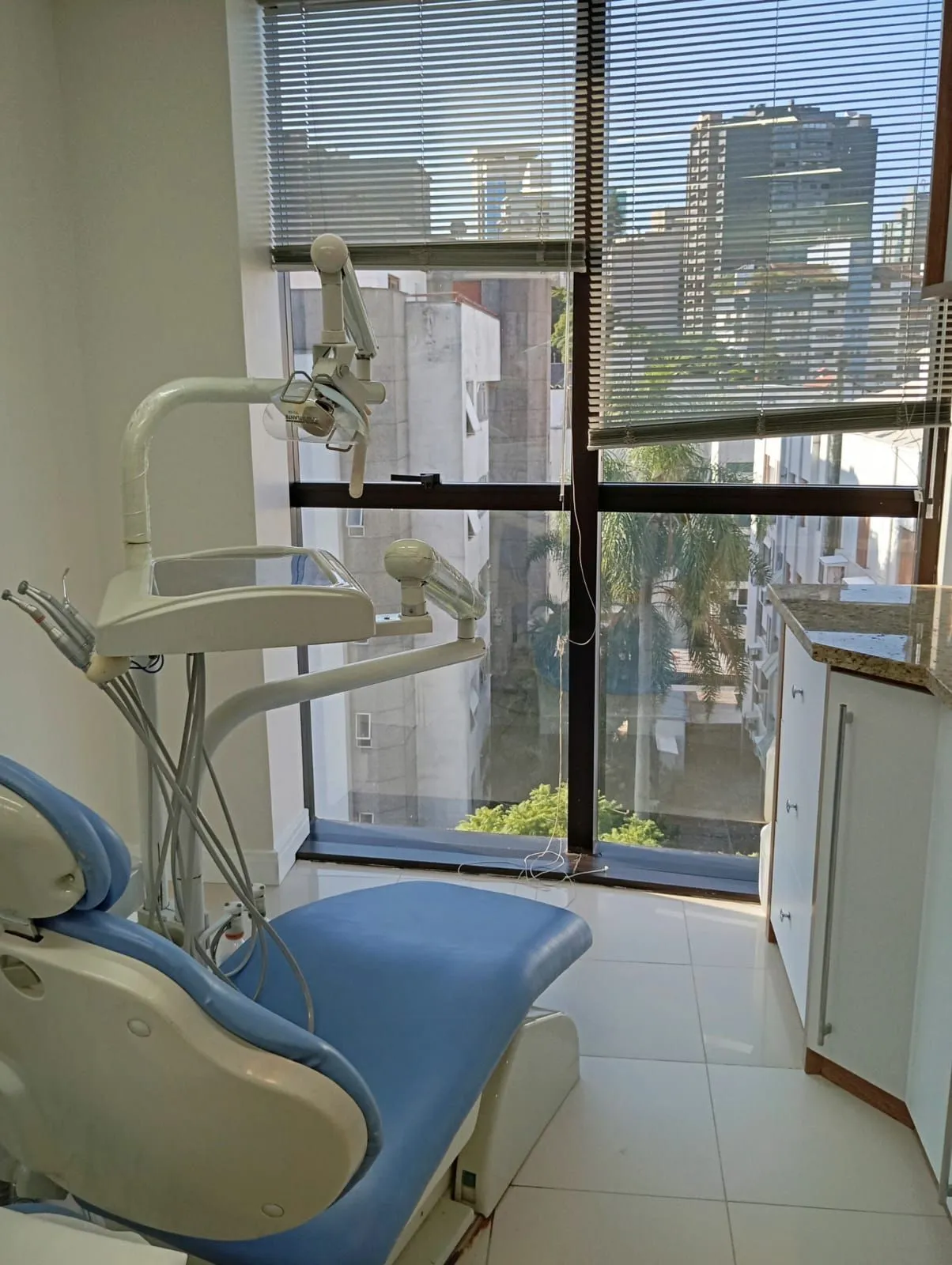 Imagem Consultório médico todo mobiliado no MOINHOS