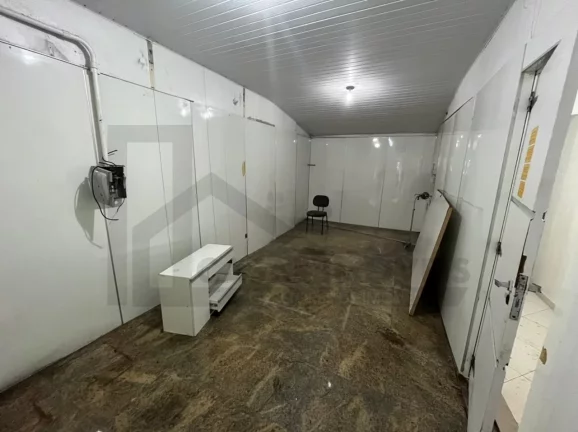 Imagem CASAL IMÓVEIS VENDE PRÉDIO COMERCIAL TRANSFORMADOR ELÉTRICO