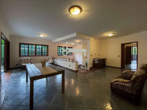 Imagem Linda casa - Miolo da Granja Viana: 4 dorm.s (2 suítes), piscina, gourmet..