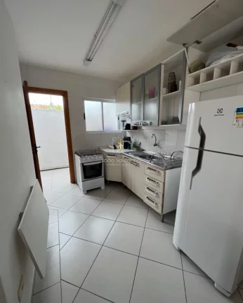 Imagem Casa em condomínio para venda em Guaratuba, 100m do mar