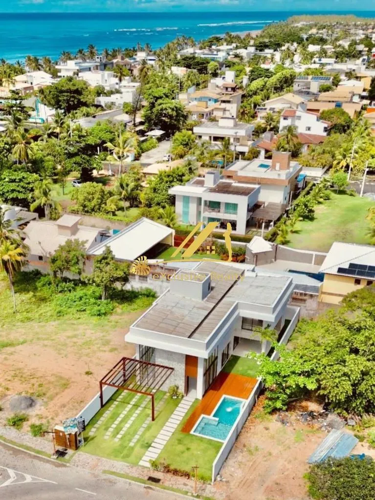 Imagem Casa em Condominio RESIDENCIAL em Camaçari - Bahia, Guarajuba (Monte Gordo)