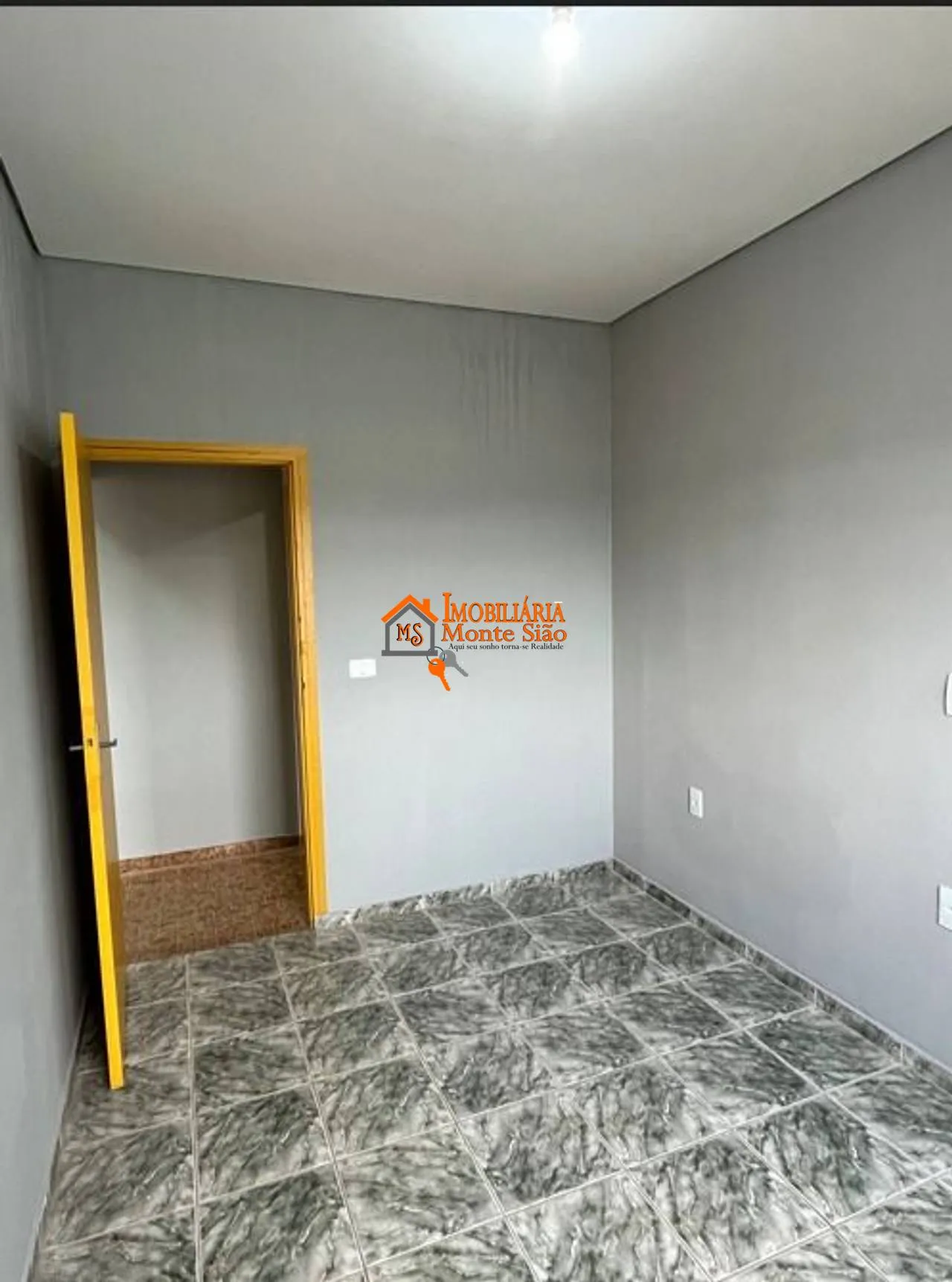 Imagem Casa com 2 dormitórios para alugar, 120 m² por R$ 1.936/mês - Vila Carmela I - Guarulhos/SP