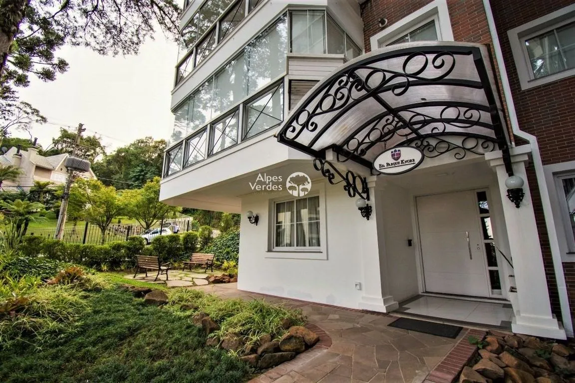 Imagem Cobertura com 3 dormitórios à venda por R$ 1.585.000 - CENTRO - Gramado/RS