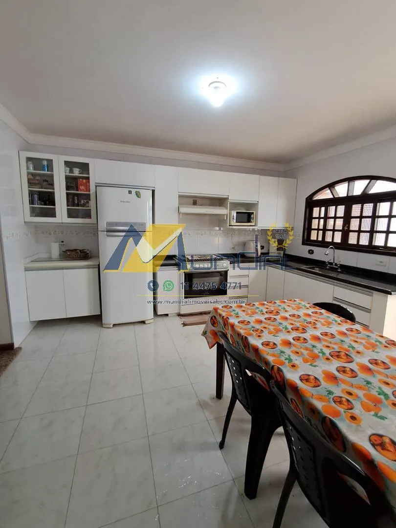 Imagem Casa para Alugar com 110m², 2 dormitórios, sendo 1 suíte, 1 sala e 1 vaga!!!