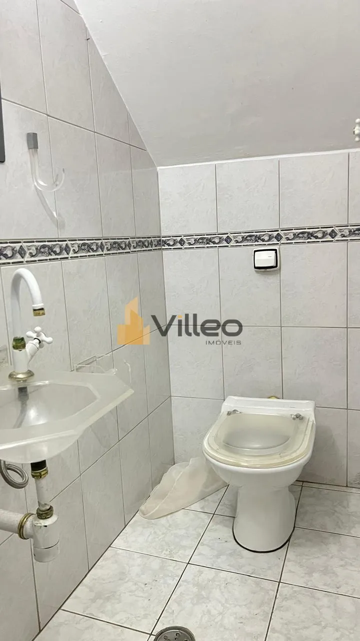 Imagem No coração da Vila Guaraciaba, esta residência une praticidade, privacidade e um espaço generoso...