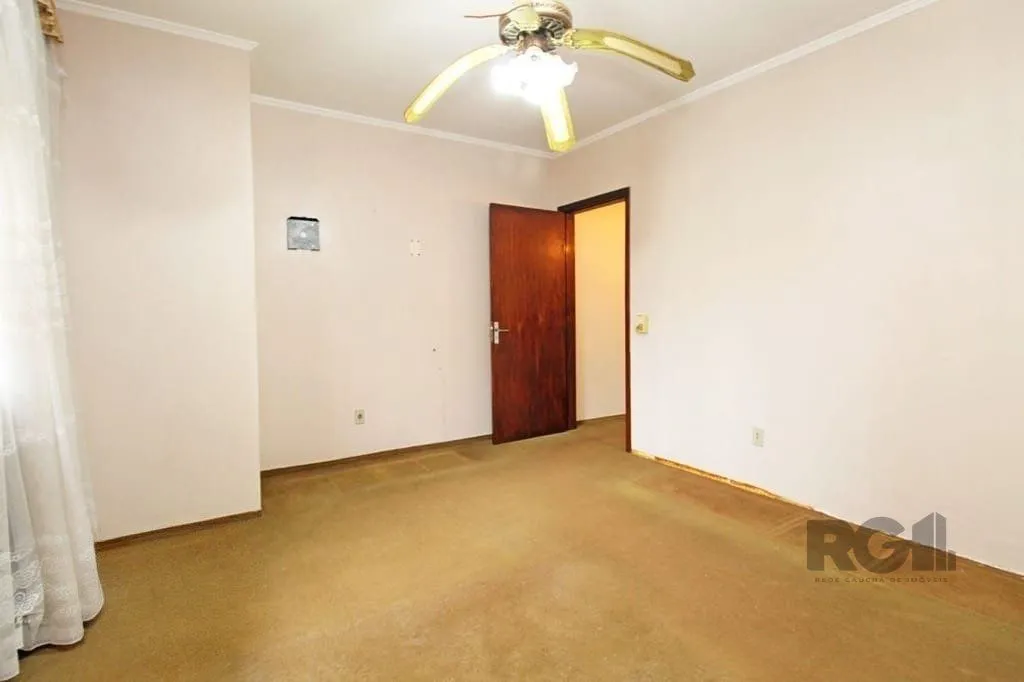 Imagem Excelente casa de 154m² com 3 dormitórios e 2 vagas.