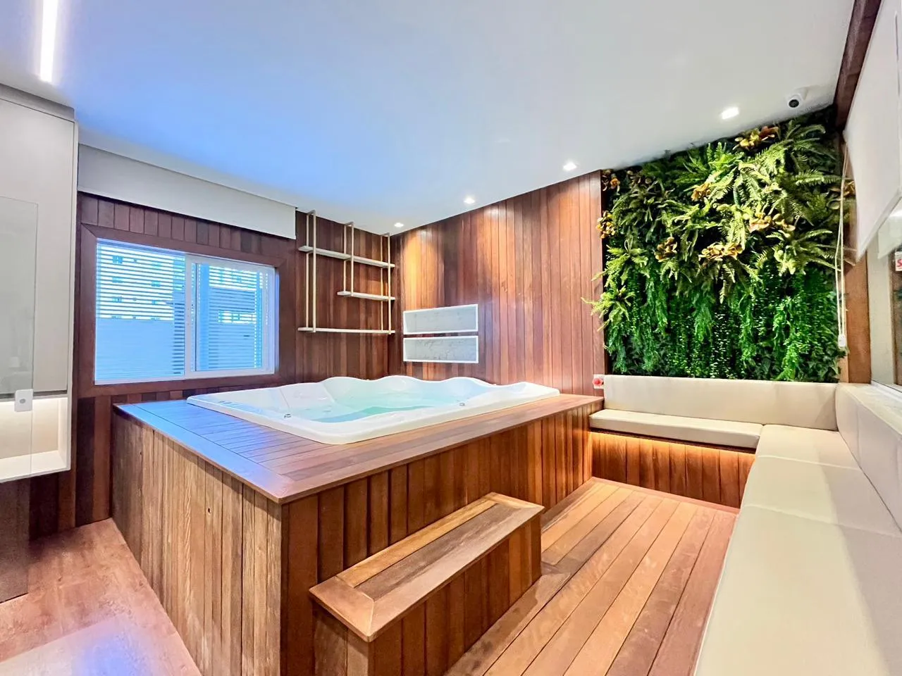Imagem Apartamento à venda com 147m2 por R$ 1.650.000,00