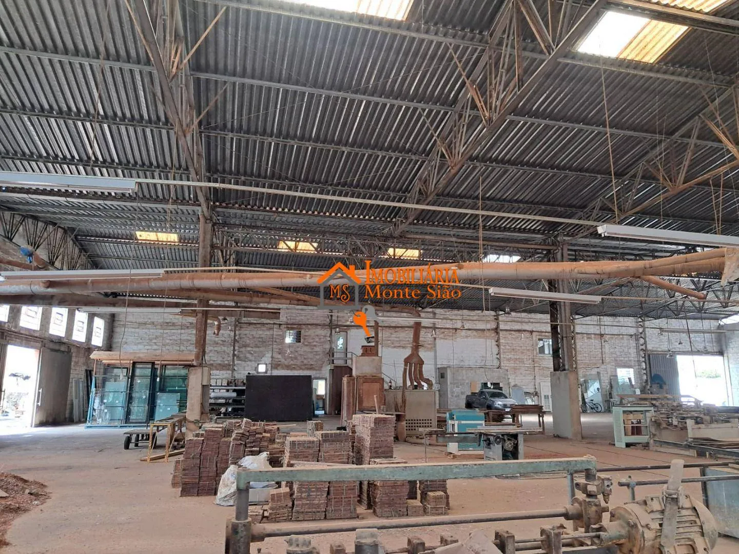 Imagem Galpão à venda, 3000 m² por R$ 5.400.000,00 - Vila Brás Cubas - Mogi das Cruzes/SP