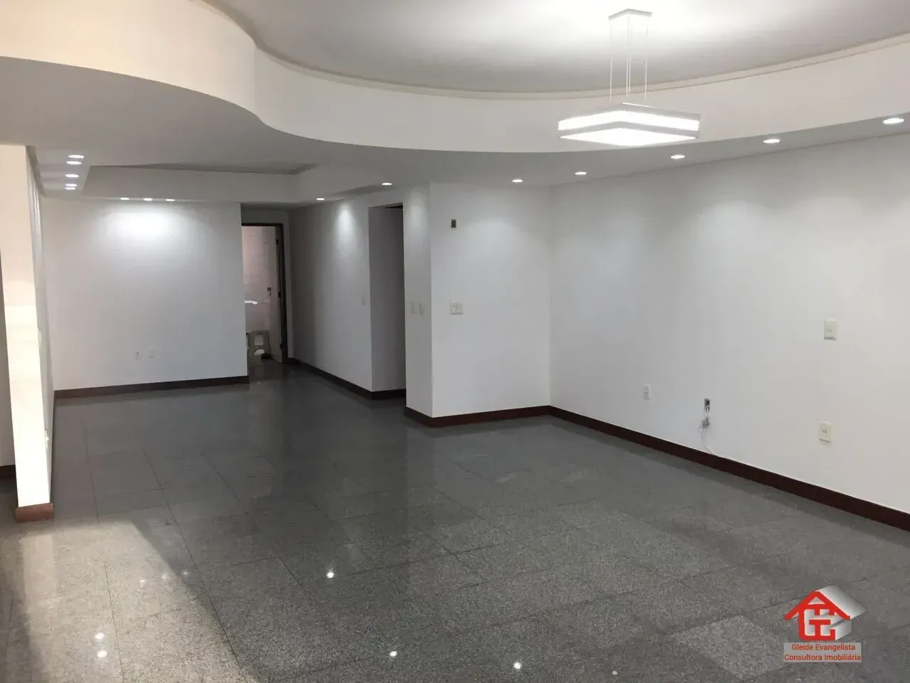 Imagem Apartamento com 4 Quartos à Venda, 220 m² em Pituba - Salvador