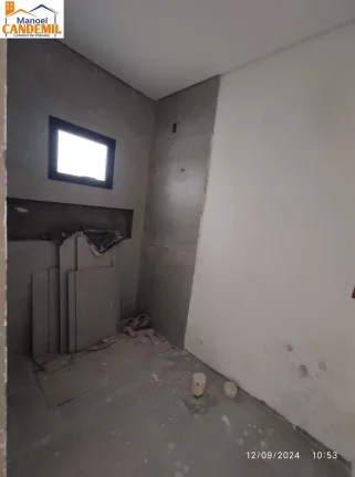 Imagem Sobrado Geminado Alto Padrão à venda em Joinville bairro Glória