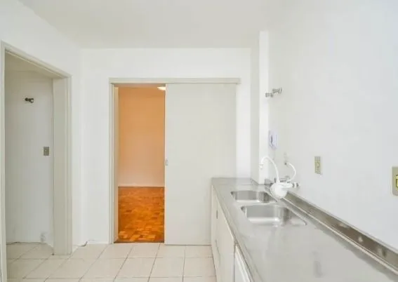 Imagem Apartamento com 2 quartos e 90m² à venda em Cristal, Porto Alegre/RS .