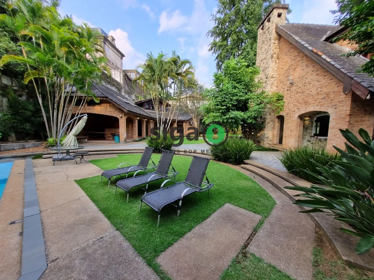 Imagem Casa a Venda em Rua Fechada no Jardim Guedala / Cidade Jardim com 5 quartos