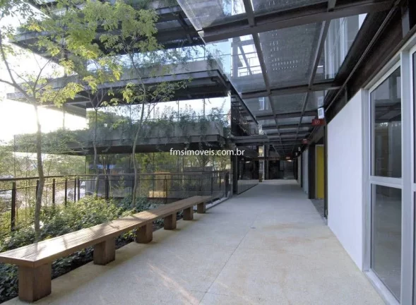 Imagem Conjunto comercial com 143m2 na Vila Madalena.