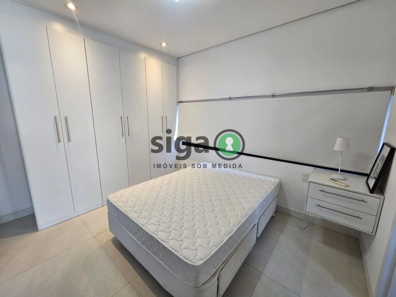 Imagem Apartamento mobiliado para alugar no Condomínio Limited Funchal