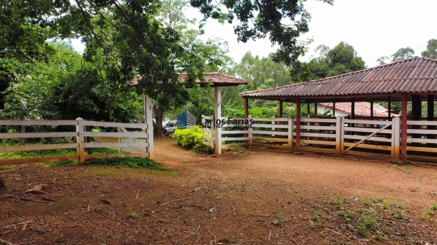 Imagem Fazenda para Venda em Cidade Ocidental, JARDIM ABC, 3 dormitórios, 1 suíte, 3 banheiros, 3 vagas